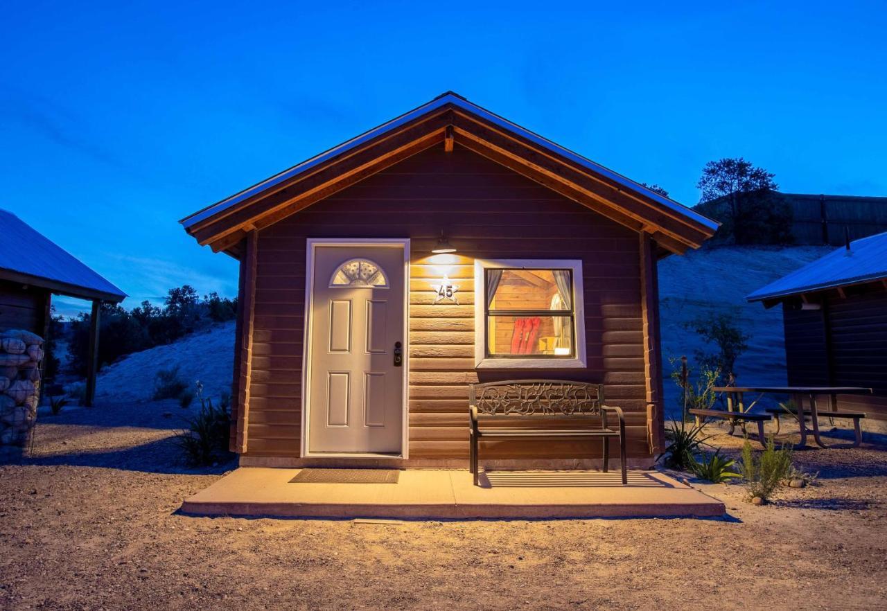 Escalante Grand Resort エクステリア 写真