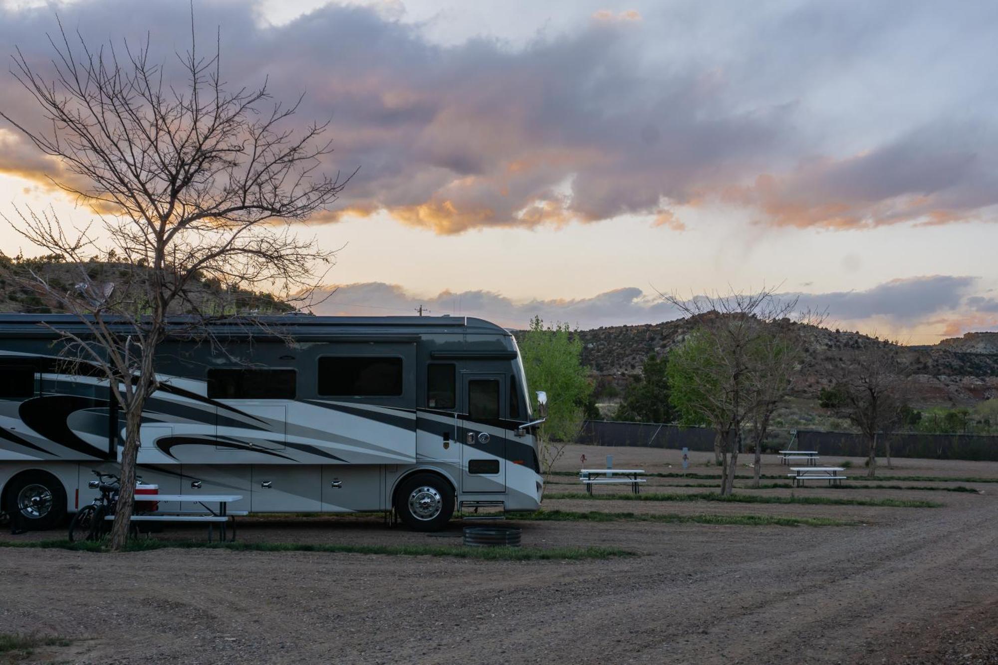 Escalante Grand Resort エクステリア 写真