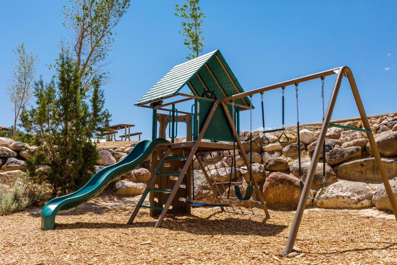 Escalante Grand Resort エクステリア 写真